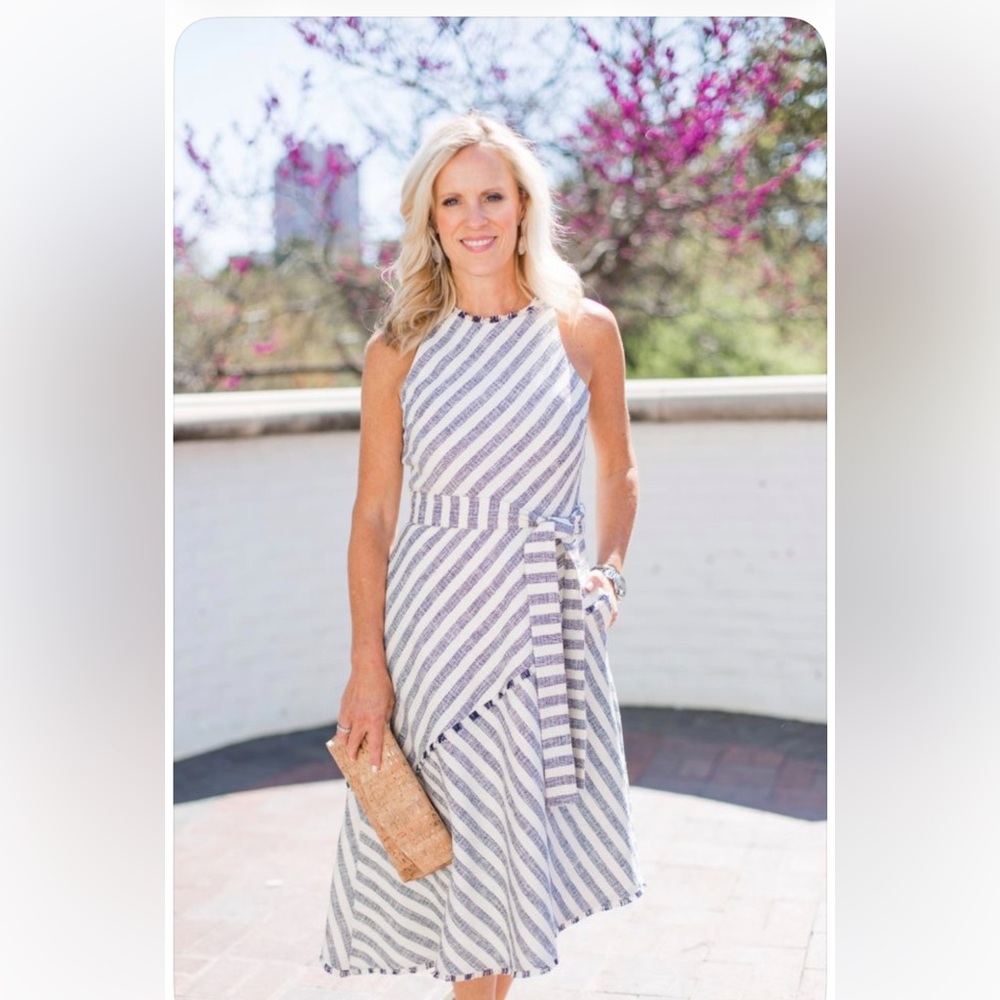 Banana 
Banana Republic TWEED STRIPE ASYMMETRICAL-HEM DRESS size 6